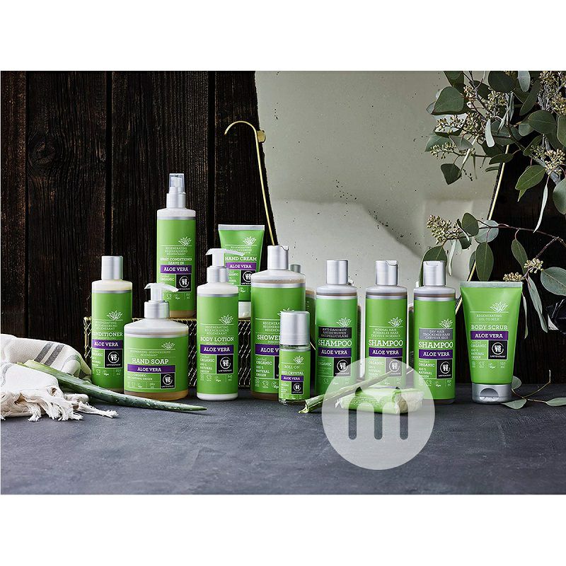 URTEKRAM 丹麥亞緹克蘭蘆薈有機滋潤潤唇膏孕婦可用 海外本土原版